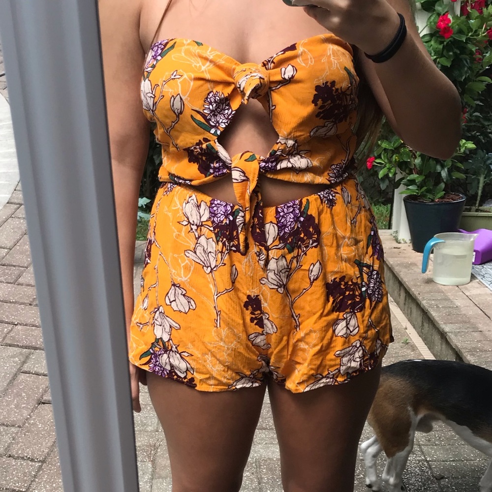 Tillys Romper with two tie details in front